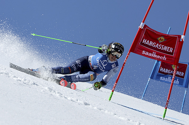 Brignoneová vede obří slalom ve finále SP, Gutová-Behramiová má blízko ke glóbům