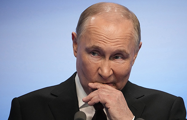 KOMENTÁŘ: Putin ztratil zbytky studu. Teď si půjde pro Charkov a Oděsu