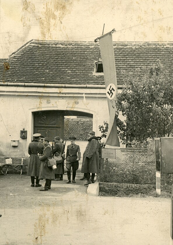 Událostem z bezna 1939 na Znojemsku pedcházely zmny o pl roku díve. Takhle...