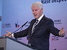 Americký exprezident Bill Clinton na konferenci Nae bezpenost není...