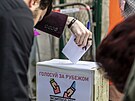 V Praze se otevela volební místnost k prezidentským volbám v Rusku, které...