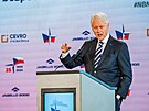 Bval americk prezident Bill Clinton na nrodn konference Nae bezpenost...