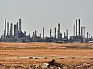 Rafinerie al-Chúrí, leící poblí hlavního msta Rijádu, patí ropnému gigantu...