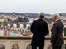 Premiér Petr Fiala (ODS) se v Praze setkal s bývalým americkým prezidentem...