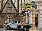 Spole�nost THMP zprovoznila kubistickou lampu na Jungmannov� n�m�st� (18....