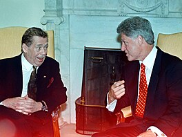 Prezident Václav Havel a americký prezident Bill Clinton 20. dubna 1993)