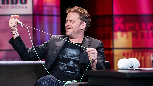 Jakub Pracha� p�edvedl v po�adu 7 p�d� Honzy D�dka, �e um� h��kovat.