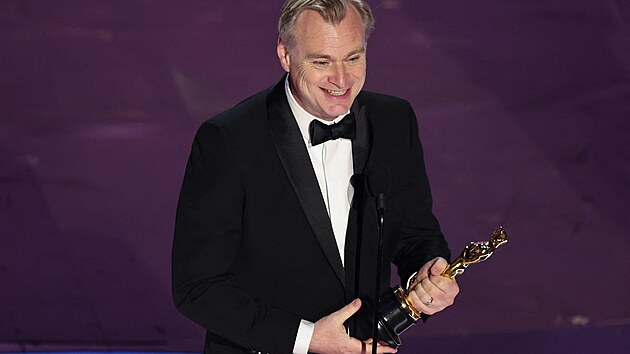 Reisr Christopher Nolan zskal Oscara za reii velkofilmu Oppenheimer (10. bezna 2024).
