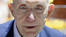 Velitel mise Apollo 10. Astronaut Tom Stafford je jedním z 24 lidí, kte�í...