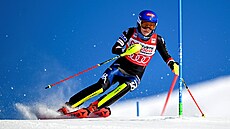 Americká lyaka Mikaela Shiffrinová jede druhé kolo slalomu Svtového poháru v...