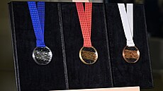 Organizátoi pedstavili medaile pro domácí mistrovství svta v hokeji.