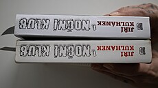 Originál a falzifikát knihy Ji�ího Kulhánka No�ní klub