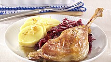 Peen husa stehna se vestkovm zelm