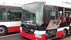 Autobus typ SOR NB12. Najeto má 829 517 kilometr� a jeho stav tomu odpovídá....