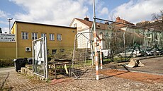 Zlínský magistrát za�al s opravou venkovních h�i�� u Sokolovny. (b�ezen 2024)