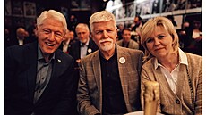 Bill Clinton s maneli Pavlovými v Redut. (10. bezna 2024)