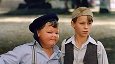 Jakub Hladík a Adam Novák v seriálu Bylo nás p�t (1994)