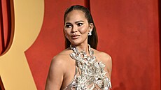 Chrissy Teigenová na Vanity Fair Oscar party (Los Angeles, 10. b�ezna 2024)