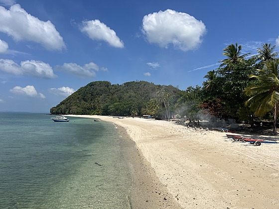 Dechberoucí proslunná plá na ostrov Koh Yao Yai