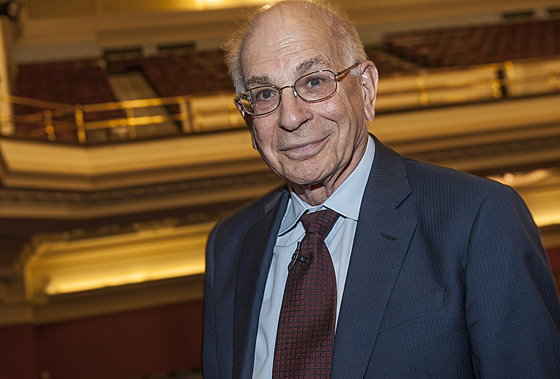 Nositel Nobelovy ceny Daniel Kahneman, autor bestselleru Rychlé a pomalé...