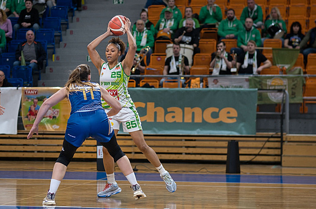 Těsný začátek play off. Basketbalistky Tany Brno i Hradce Králové urvaly výhry