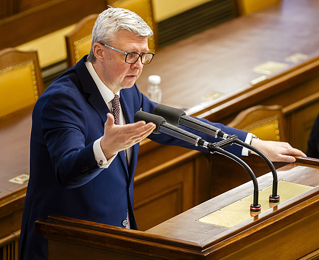 ANO chce mimořádnou schůzi kvůli kampeličce. Premiér to už vysvětlil, řekl Kupka