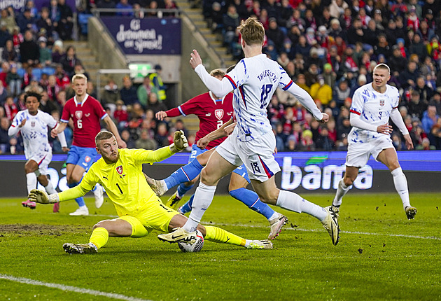 ZNÁMKY: Jak se vám líbili čeští fotbalisté v přípravě v Norsku