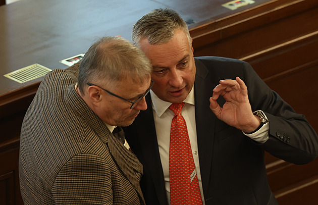 Největší hrozbou je ruský teroristický režim, odhlasovali poslanci koalice