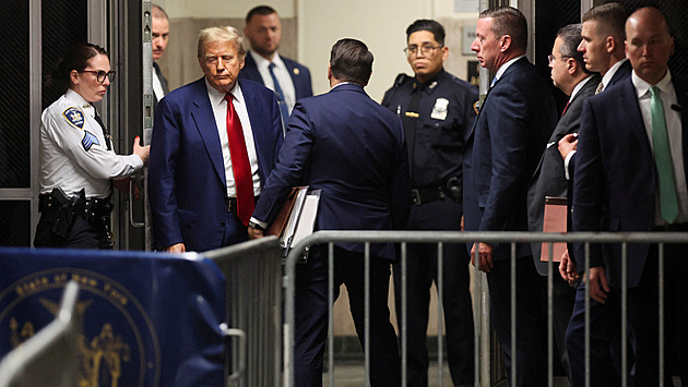 Putin a ticho z Washingtonu. V USA může po volbách nastat politický chaos a rozvrat