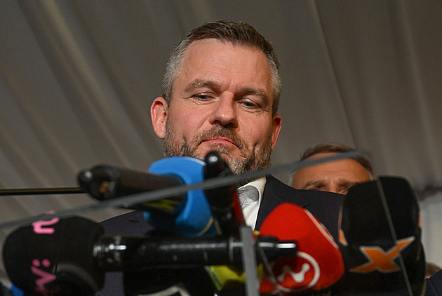 Pellegrini v koaliční pasti. Slovenští národovci chtějí, aby šéf parlamentu odložil liberální plášť