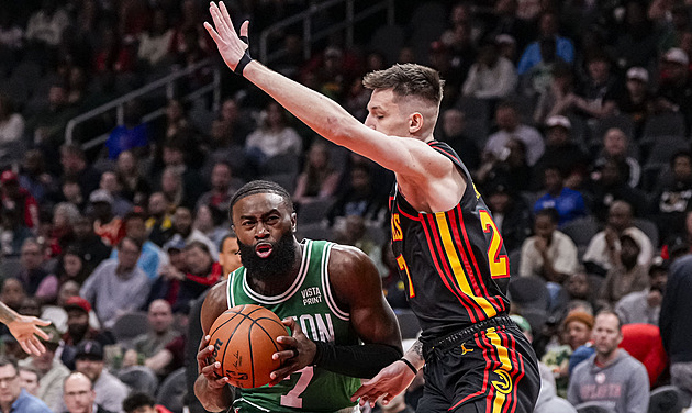 Atlanta podruhé v týdnu přehrála v NBA Boston, Krejčí připsal dva body