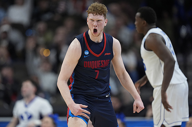 Nečas v NCAA přestoupil do prestižní USC, v minulosti tam hrály hvězdy i Bronny Nečas v NCAA přestoupil do prestižní USC, v minulosti tam hrály hvězdy i Bronny