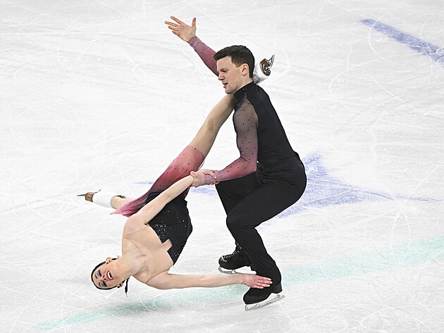 Charlene Guignardov� a Marco Fabbri b�hem sv�ho voln�ho tance na mistrovstv�...