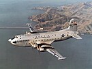 C-124C byl verzí s výkonnjími motory a meteorologickým radarem APS-42 na...