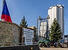 26 traktor dnes projelo centrem Trutnova a jelo na setkáni do Polské Lubawky....
