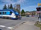 Frekventovan� �elezni�n� p�ejezd v ulici Podvesn� ve Zl�n� nedaleko Ba�ovy...