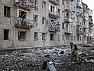 V Charkov byly bhem ruského útoku ponieny budovy. (27. bezna 2023)