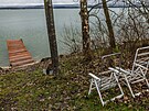 Stavba nové cyklostezky kolem pehrady Rozko u eské Skalice na Náchodsku....