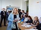 Slovenská prezidentka Zuzana aputová odevzdala hlas v prvním kole pímé volby...