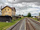 Ze stanice Kralovice u Rakovníka koleje díve pokraovaly a do Mladotic, od...