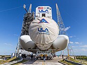 Doprava nosie Delta IV Heavy k poslednímu startu