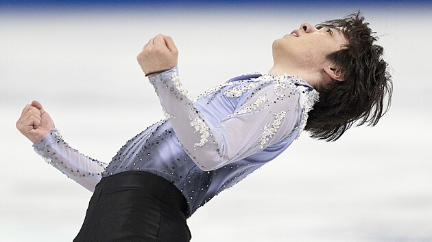 Reshtenko WC'de büyük bir hata yaptı ve Uno'nun liderliğindeki kısa programın ardından bitirdi