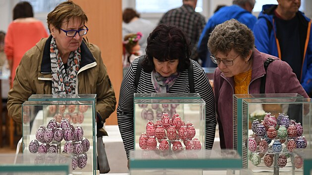 Výstava velikononích kraslic v Libotenicích na Litomicku. Souástí je kadý...