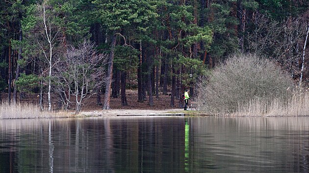 Msto na behu Kamennho rybnka v Plzni, kde m vzniknout rampa pro vozke a st veejnosti to povauje za chybn vbr msta. (22. bezna 2024)