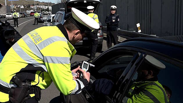 Policie bhem Velikonoc zintenzivnila kontroly na silnicch