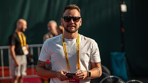 RAMPA DO MMA: �e�i cht�j� kontroverzi a okouzlit. Angli�ani krev a velkou bitku