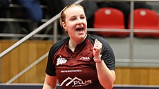 Hodonínská stolní tenistka Karin Grofová bhem semifinále Ligy mistry proti...