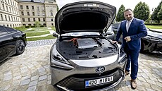 Auta na alternativní pohony za�ívají ve státní správ� boom.