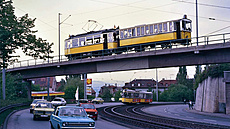 Stuttgartská mstská zubaka, rok 1984, stoleté výroí. Zubaka je na most,...