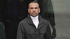 Dani Alves opoutí na kauci vzení.
